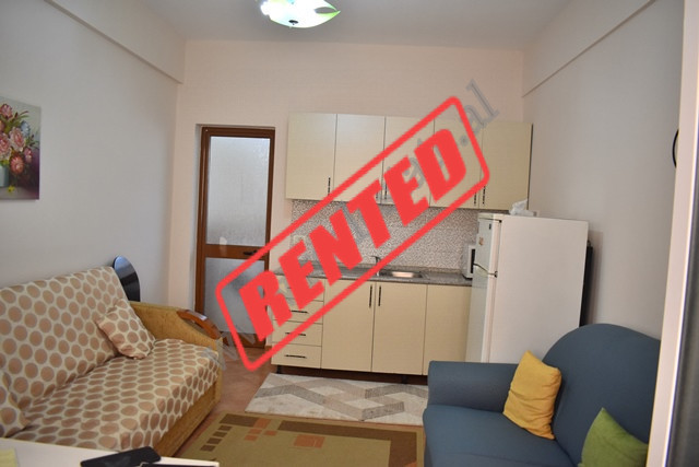Apartament 1+1 per qera prane zones se Don Boskos ne Tirane